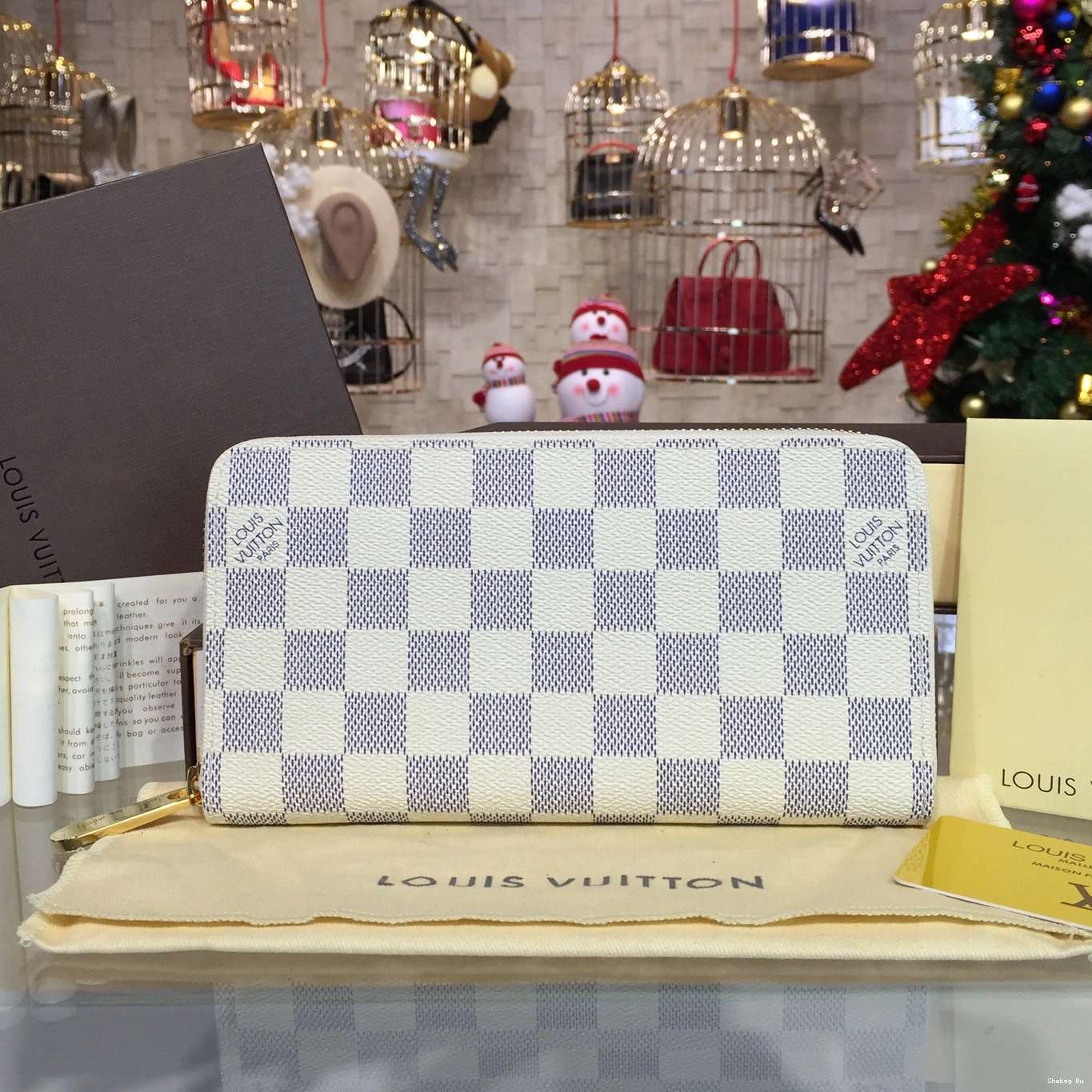 LOUIS ZIPPY VUITTON 0804